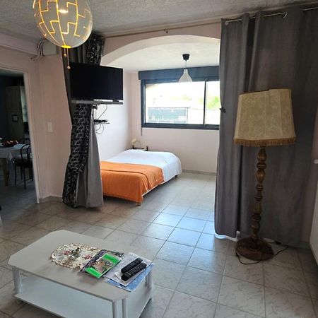 Gite Esprit Etape Saint-Barthélemy-de-Vals Exteriér fotografie