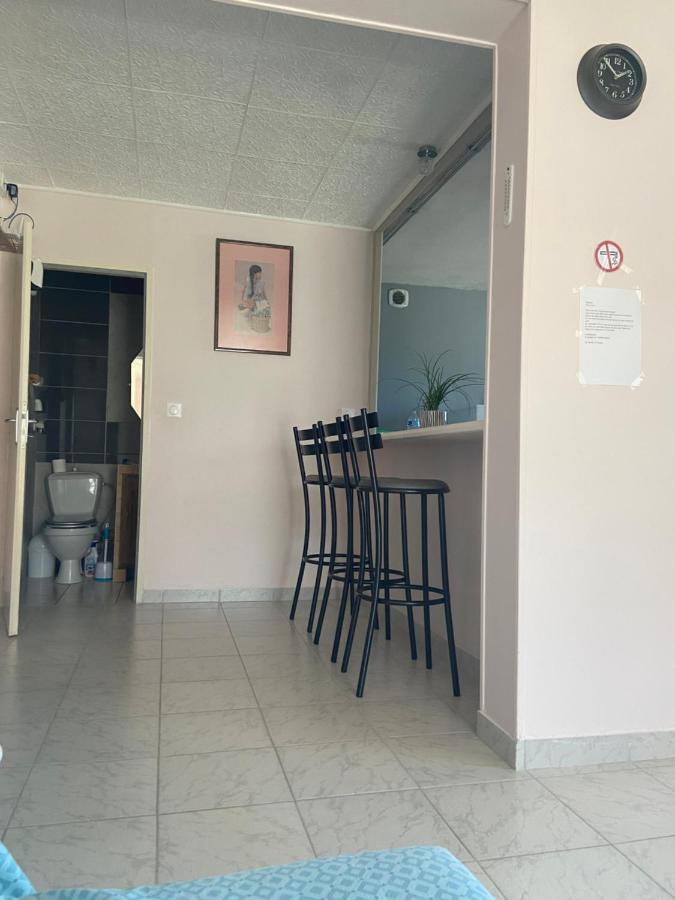 Gite Esprit Etape Saint-Barthélemy-de-Vals Exteriér fotografie
